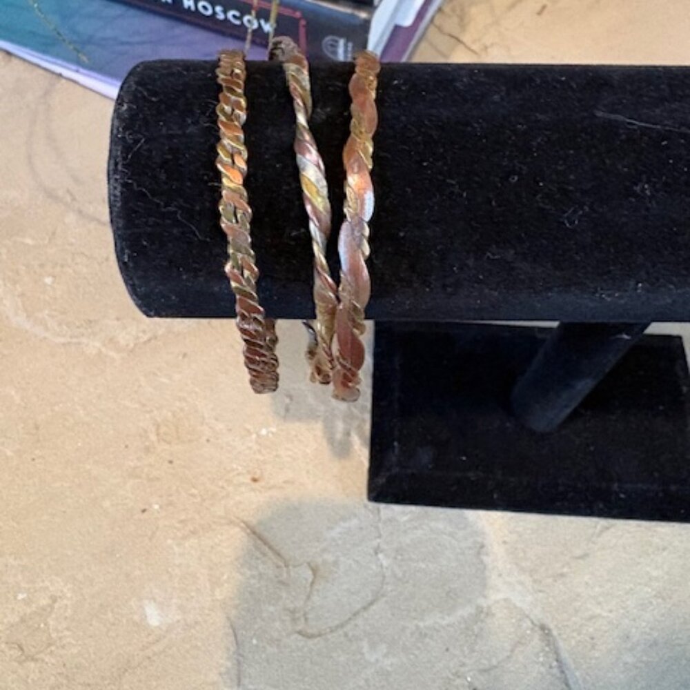 Set of 3 Vintage Copper and Brass Tricolor Twisted Braided Bangle Bracelets - Picture 2 of 5